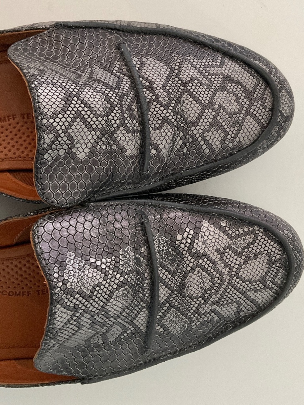 FITFLOP Serene Black/Grey Python Print Leather Mules Sz 9 - Picture 3 of 9
